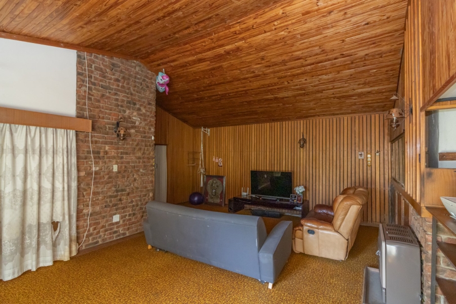 4 Bedroom Property for Sale in Morewag Free State